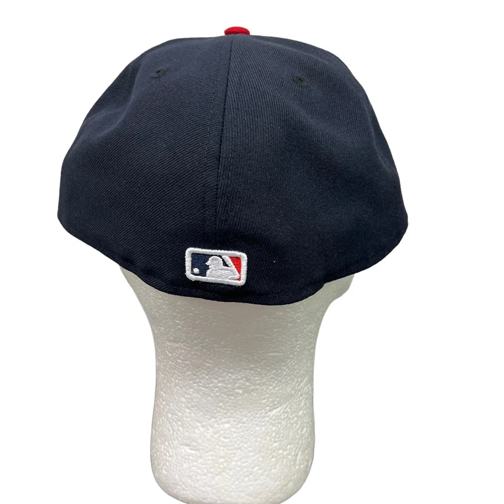 New Era 59Fifty Cleveland Guardians Hat Blue Red Brim Logo Fitted Hat Size 7 3/4 - Picture 3 of 5